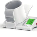 Linkfar EasyArm Classic arm-in upper arm blood pressure monitor with side-mounted display